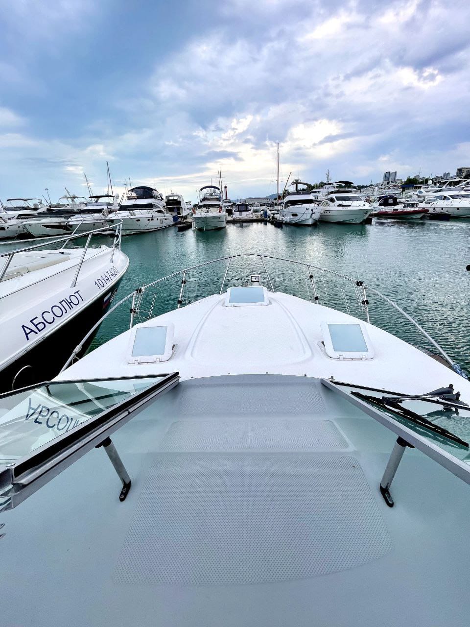 Яхта Corvus WhatsApp Image 2022-07-12 at 22.55.27(2)