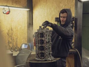 Ремонт машин