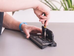 Срочный ремонт зарядного гнезда телефона