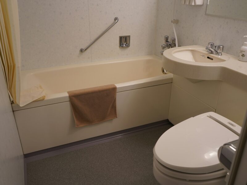 Срочный ремонт ванного смесителя